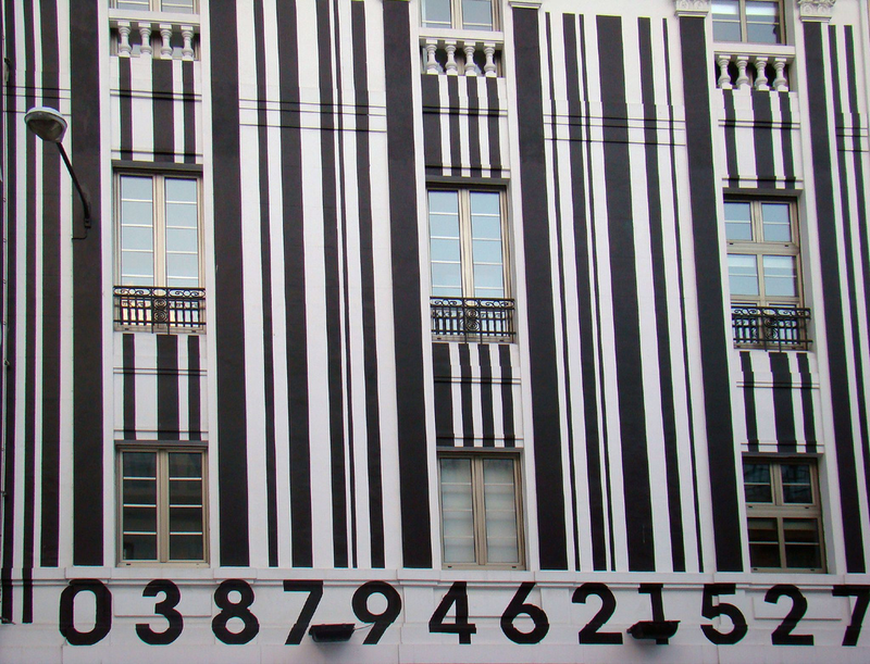 Illustration for article titled Buildings Designed to Look Like Barcodes